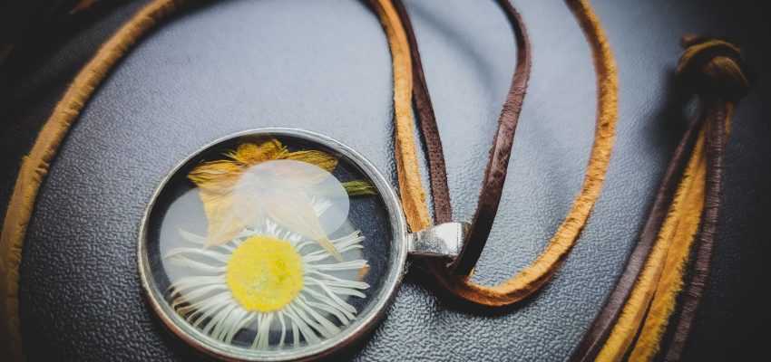 Wisiory kwietne – stwórz własny prezent na Święta!