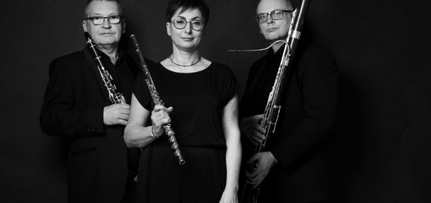 Zapraszamy na muzyczną podróż w klimacie Adwentu! Koncert  Todo Art Trio w Kościele z Bobrka